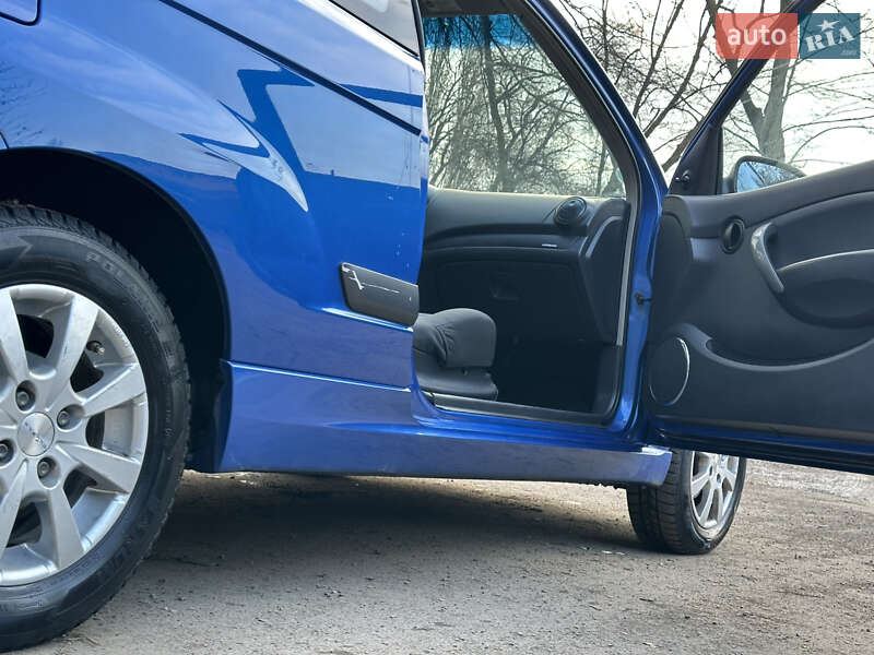 Хэтчбек Chevrolet Aveo 2009 в Ужгороде фото 18 Хэтчбек Chevrolet Aveo 2009 в Ужгороде