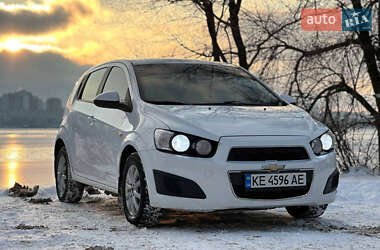 Хэтчбек Chevrolet Aveo 2012 в Киеве