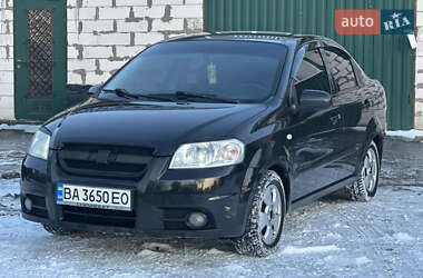 Седан Chevrolet Aveo 2006 в Новому Бузі
