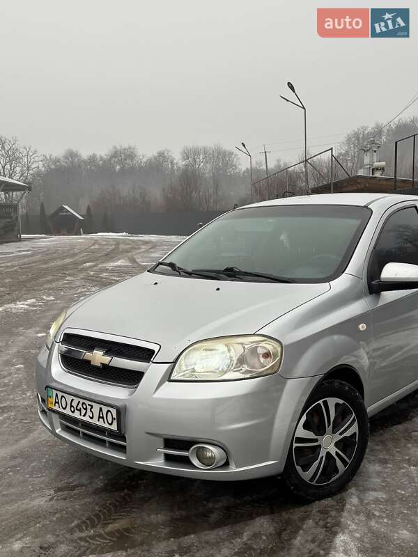 Седан Chevrolet Aveo 2008 в Иршаве