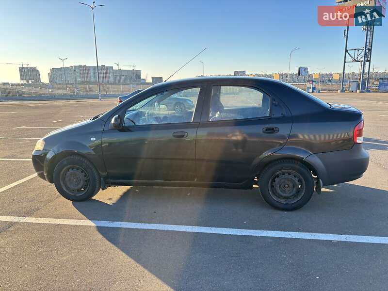 Седан Chevrolet Aveo 2006 в Одесі