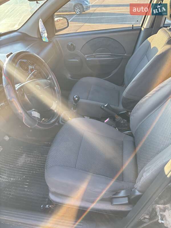 Седан Chevrolet Aveo 2006 в Одесі