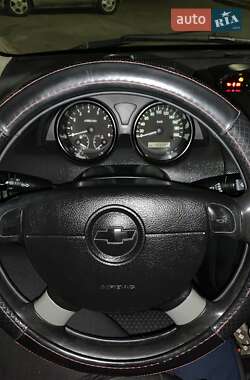 Седан Chevrolet Aveo 2006 в Одесі
