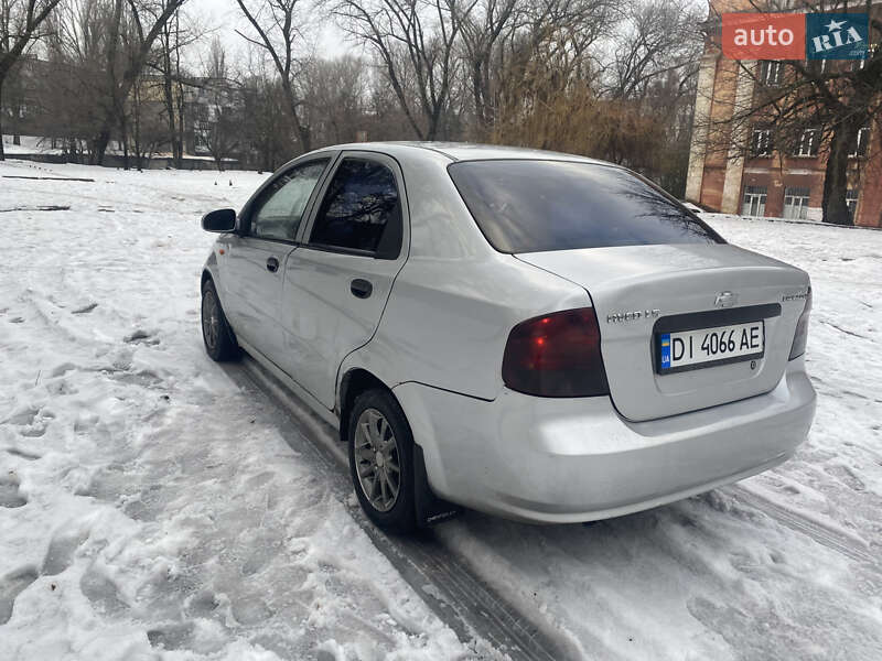 Седан Chevrolet Aveo 2005 в Каменском фото 4 Седан Chevrolet Aveo 2005 в Каменском