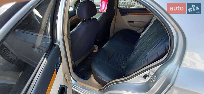 Седан Chevrolet Aveo 2008 в Кобеляках