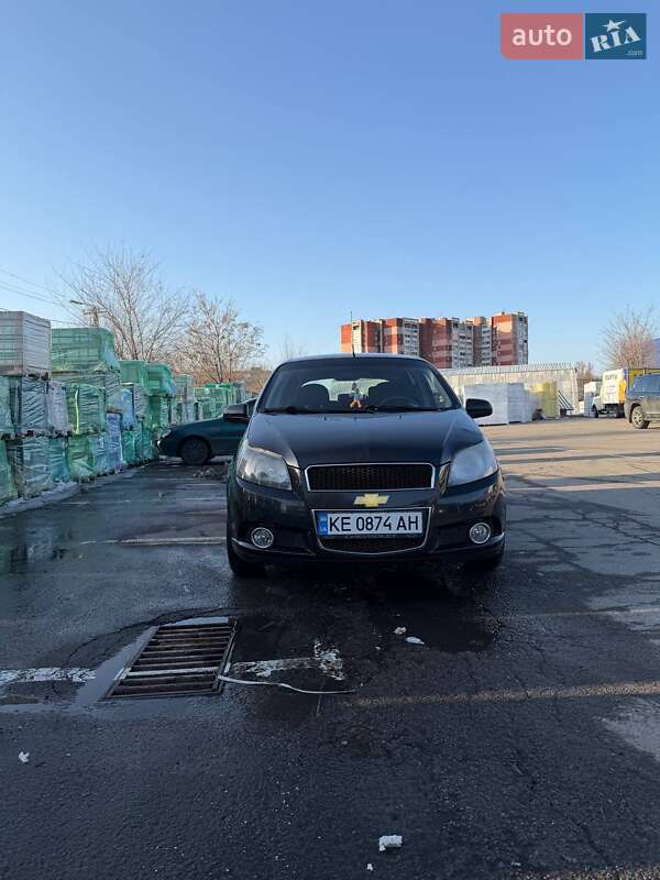 Хэтчбек Chevrolet Aveo 2010 в Днепре