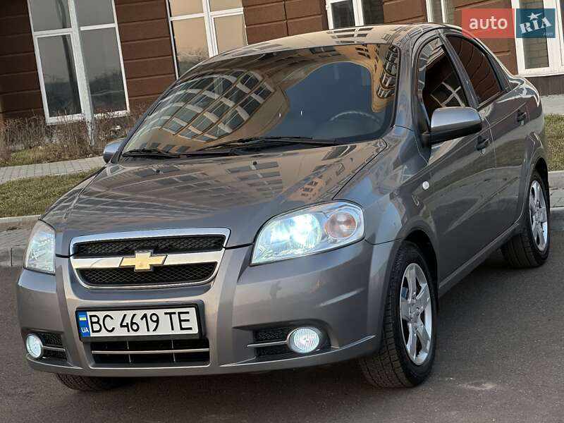 Седан Chevrolet Aveo 2007 в Миколаєві