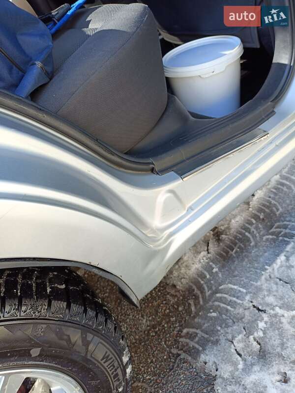 Седан Chevrolet Aveo 2007 в Чернигове