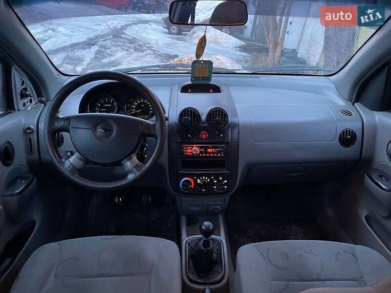 Седан Chevrolet Aveo 2005 в Харькове фото 6 Седан Chevrolet Aveo 2005 в Харькове