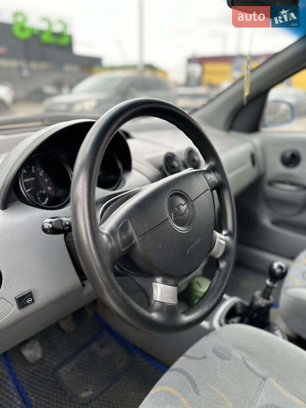 Седан Chevrolet Aveo 2005 в Киеве фото 5 Седан Chevrolet Aveo 2005 в Киеве