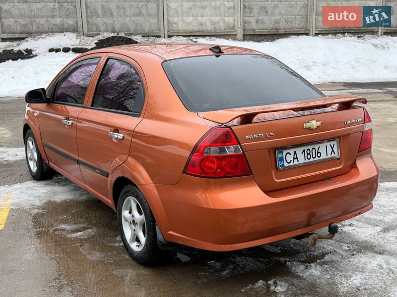 Седан Chevrolet Aveo 2006 в Золотоноше