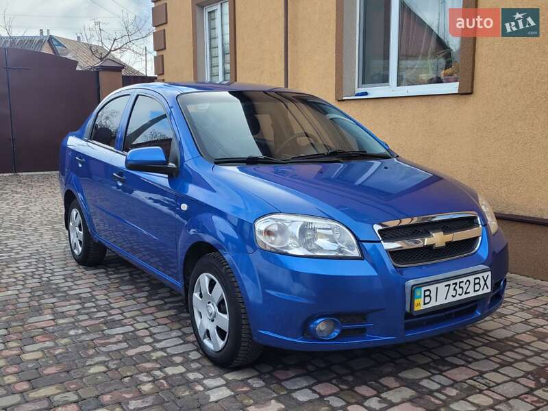 Седан Chevrolet Aveo 2008 в Миргороді