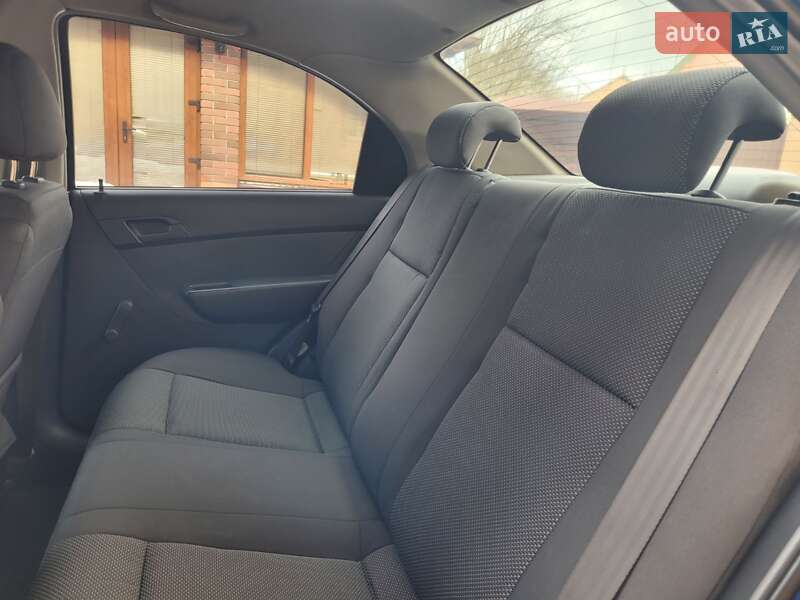 Седан Chevrolet Aveo 2008 в Миргороді