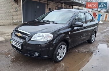 Седан Chevrolet Aveo 2007 в Смеле