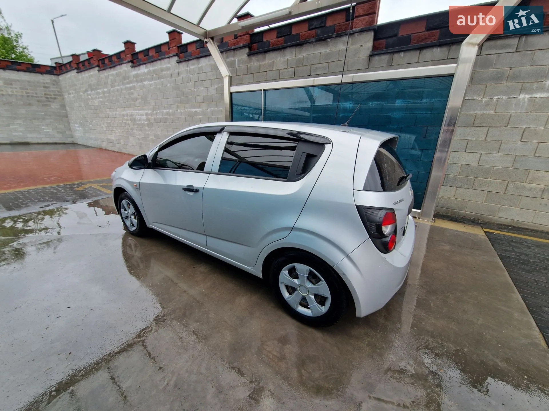 2012 Chevrolet Aveo - мініатюра 11