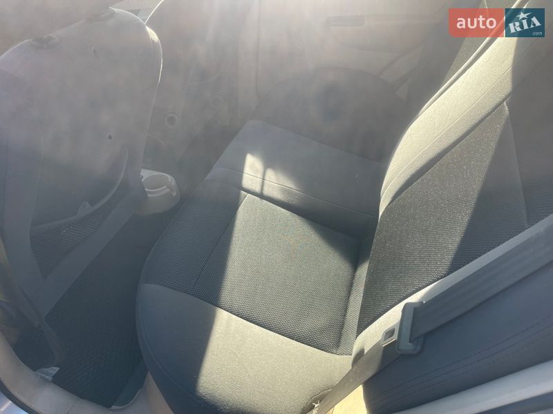 Седан Chevrolet Aveo 2008 в Сумах