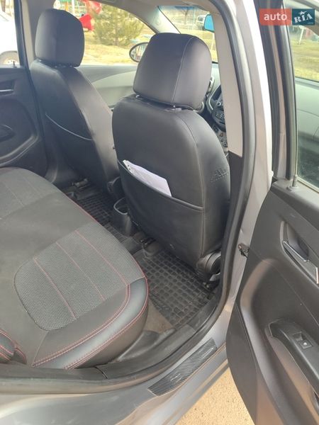 Хэтчбек Chevrolet Aveo 2012 в Одессе