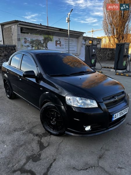 Седан Chevrolet Aveo 2006 в Києві