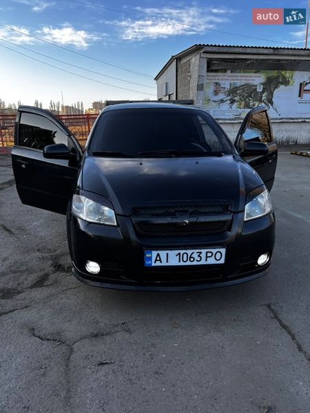Седан Chevrolet Aveo 2006 в Києві