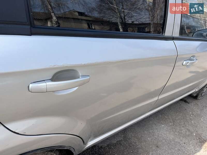 Седан Chevrolet Aveo 2008 в Кролевце