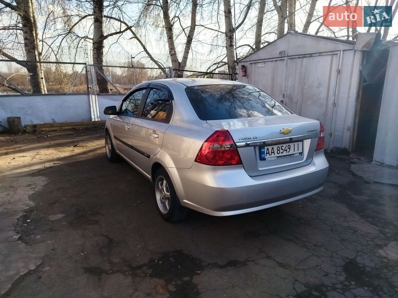 Седан Chevrolet Aveo 2008 в Киеве
