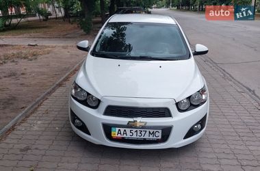 Хэтчбек Chevrolet Aveo 2012 в Никополе