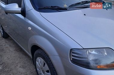 Хетчбек Chevrolet Aveo 2007 в Воловцю