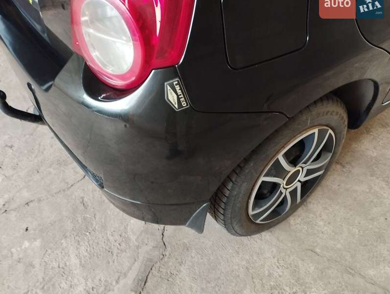 Хэтчбек Chevrolet Aveo 2008 в Кривом Роге фото 9 Хэтчбек Chevrolet Aveo 2008 в Кривом Роге