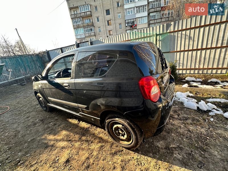 Хетчбек Chevrolet Aveo 2009 в Шостці