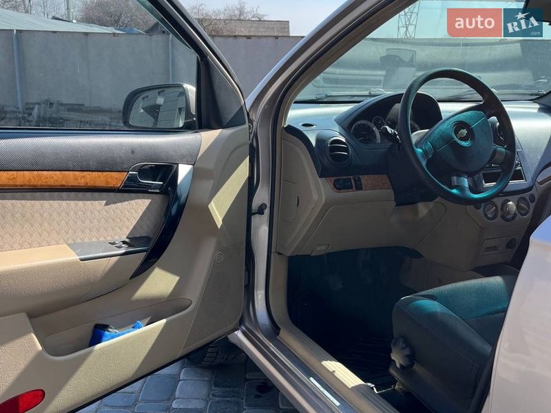 Седан Chevrolet Aveo 2008 в Корсуне-Шевченковском