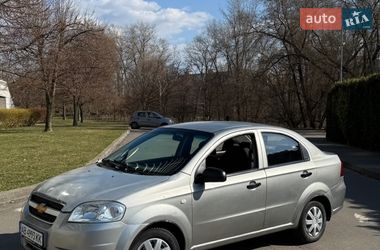 Седан Chevrolet Aveo 2006 в Киеве