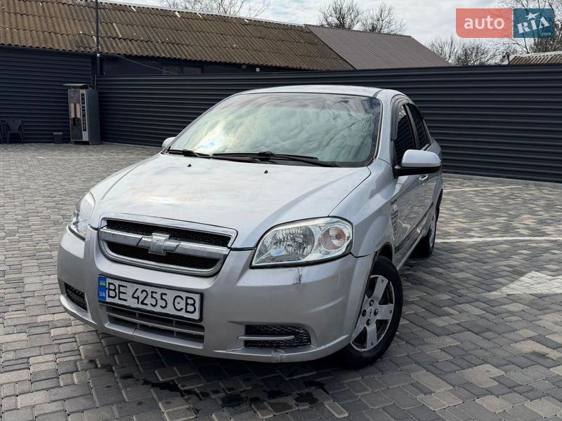 Седан Chevrolet Aveo 2008 в Николаеве