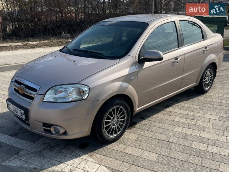 Седан Chevrolet Aveo 2007 в Львове