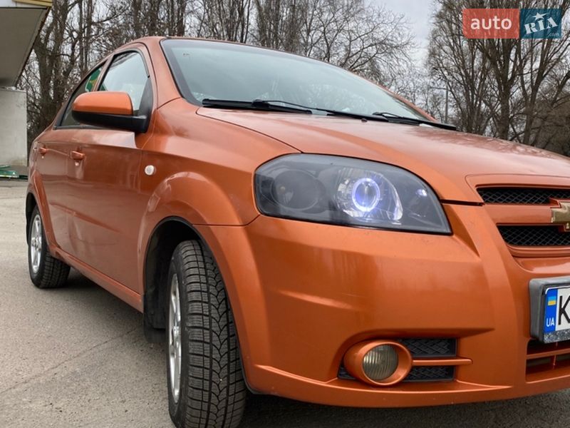 Седан Chevrolet Aveo 2007 в Днепре