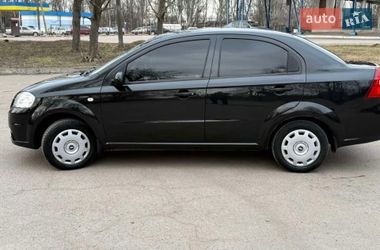 Седан Chevrolet Aveo 2007 в Жовтих Водах