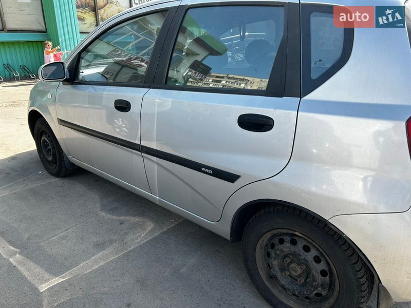Хэтчбек Chevrolet Aveo 2007 в Киеве фото 7 Хэтчбек Chevrolet Aveo 2007 в Киеве