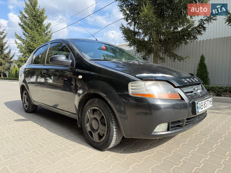 Седан Chevrolet Aveo 2006 в Виннице