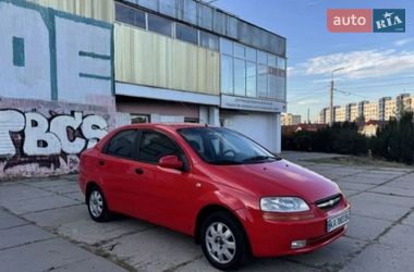 Седан Chevrolet Aveo 2005 в Чернигове
