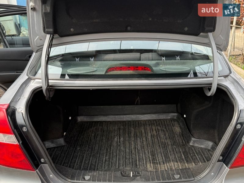 Седан Chevrolet Aveo 2006 в Білій Церкві