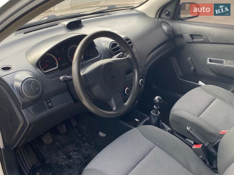 Седан Chevrolet Aveo 2011 в Киеве фото 14 Седан Chevrolet Aveo 2011 в Киеве