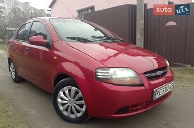 Седан Chevrolet Aveo 2005 в Днепре