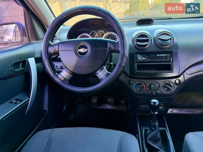 Седан Chevrolet Aveo 2006 в Кропивницком