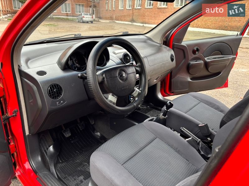 Хэтчбек Chevrolet Aveo 2006 в Могилев-Подольске фото 12 Хэтчбек Chevrolet Aveo 2006 в Могилев-Подольске