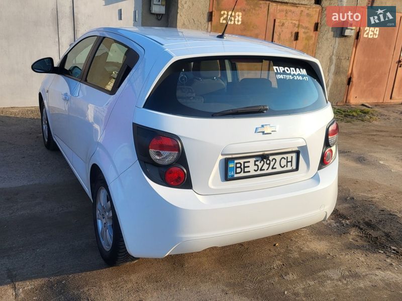 Хэтчбек Chevrolet Aveo 2013 в Вознесенске