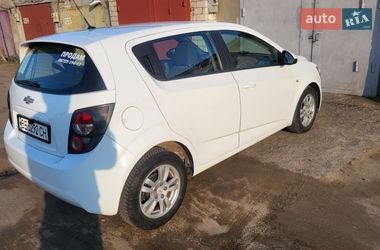 Хэтчбек Chevrolet Aveo 2013 в Вознесенске