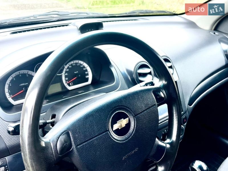 Седан Chevrolet Aveo 2007 в Ахтырке
