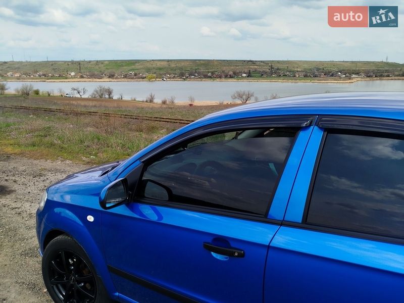 Седан Chevrolet Aveo 2008 в Никополе