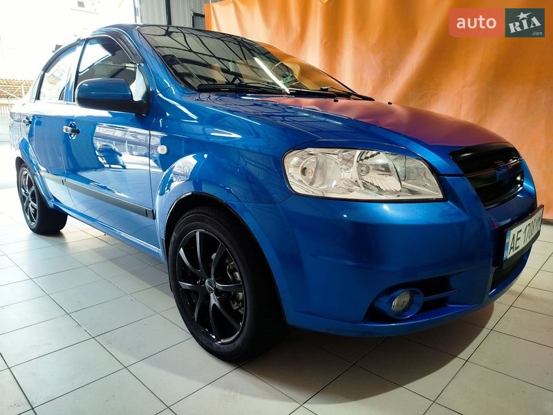 Седан Chevrolet Aveo 2008 в Никополе
