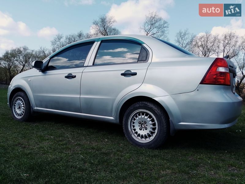 Седан Chevrolet Aveo 2007 в Чорткове