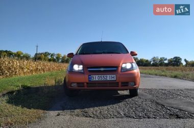 Хэтчбек Chevrolet Aveo 2006 в Полтаве